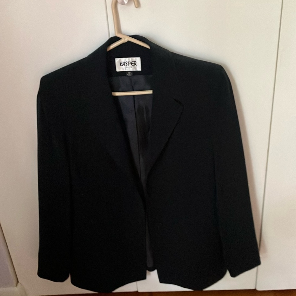 Size 4 petite Dark blue Kasper blazer